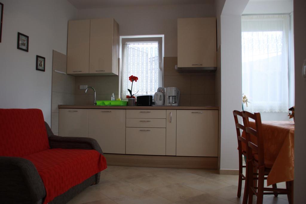 Mediterranean Oasis Apartments Baška Kamer foto