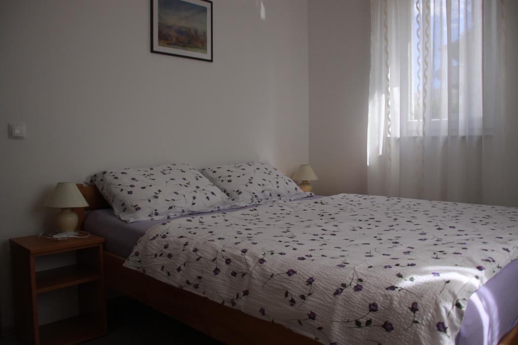 Mediterranean Oasis Apartments Baška Kamer foto